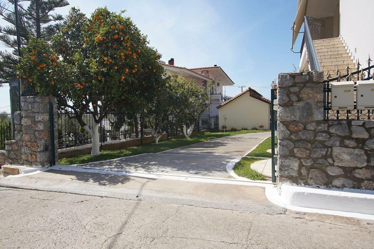 Eleni'S Holiday Home Kalamata Exterior foto